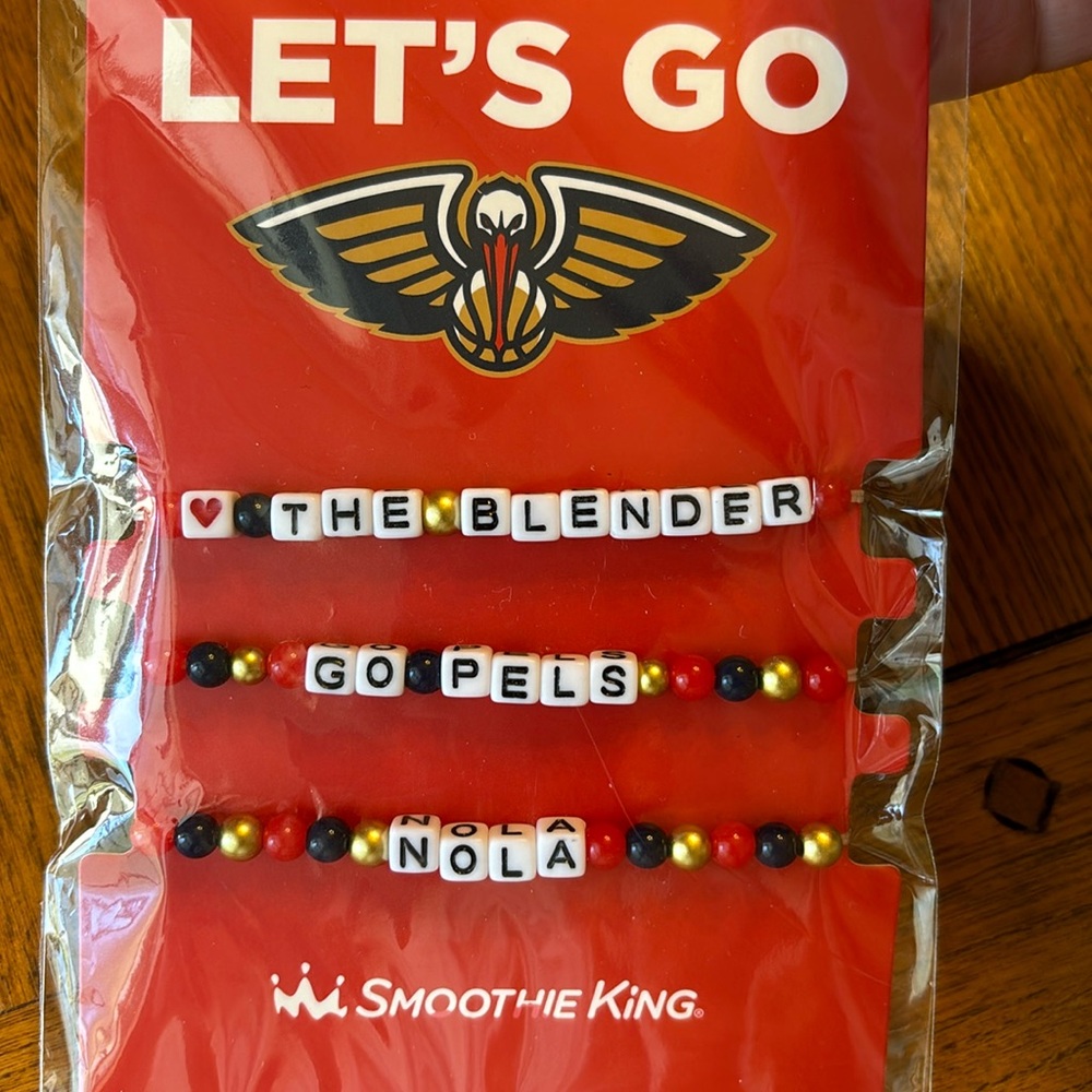 New Orleans Pelicans Friendship Bracelets - Picture 3 of 4